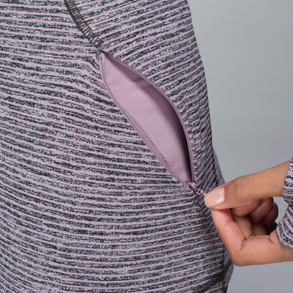 NWOT LULULEMON Race Your Pace Half Zip Top - Size 6 - Lilac Purple Grey - Picture 7 of 12
